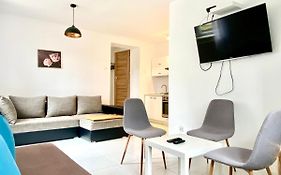 Aparthotel 2